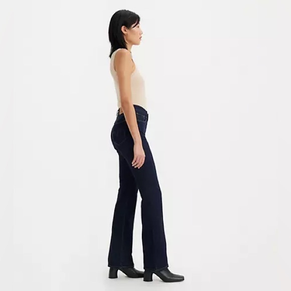 ๐13xHP!!๐ NWT Leviโs | Classic Bootcut Sculpt Jeans - Picture 16 of 16